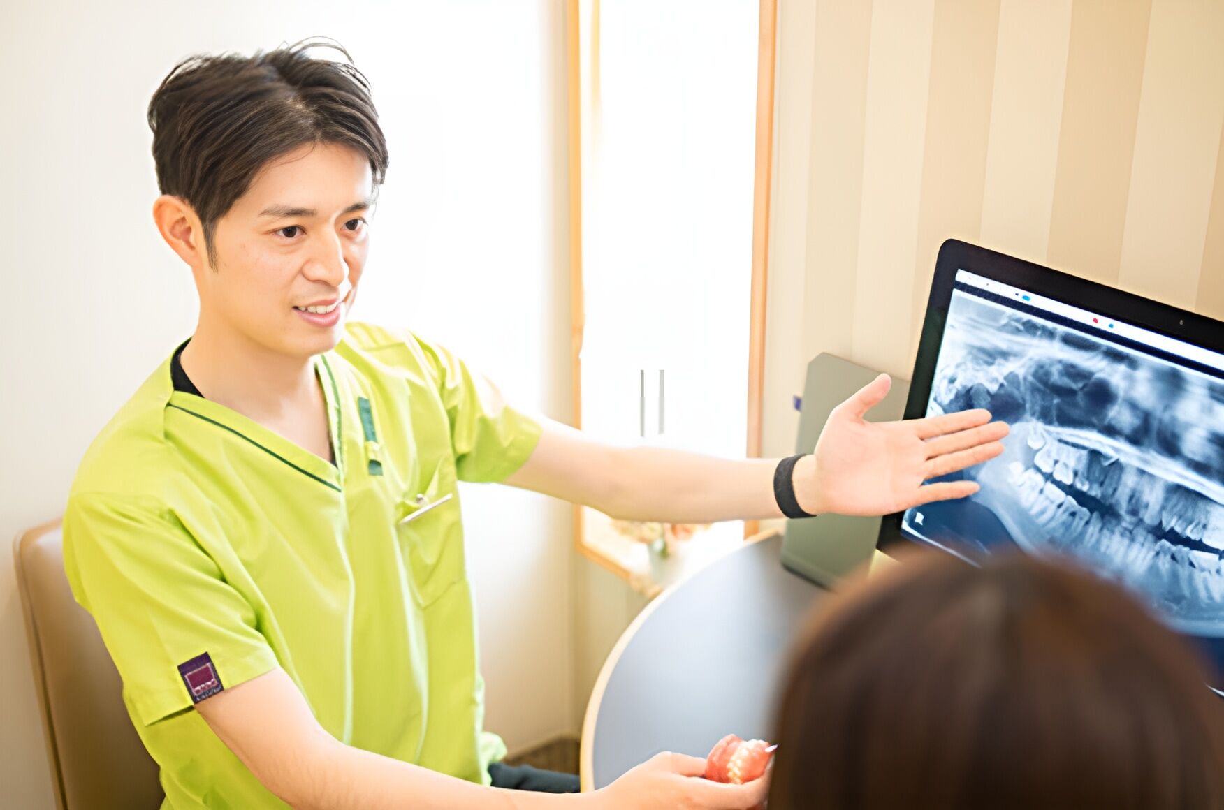 丁寧な診断とレントゲン検査でお口の状態を正確に把握